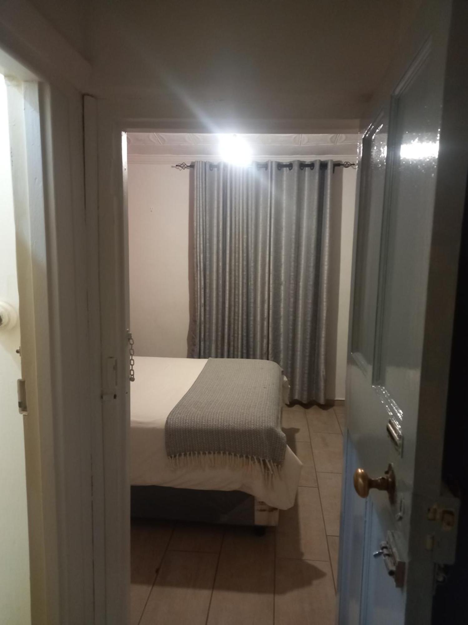 Choice Backpackers Lodge Bulawayo Dış mekan fotoğraf
