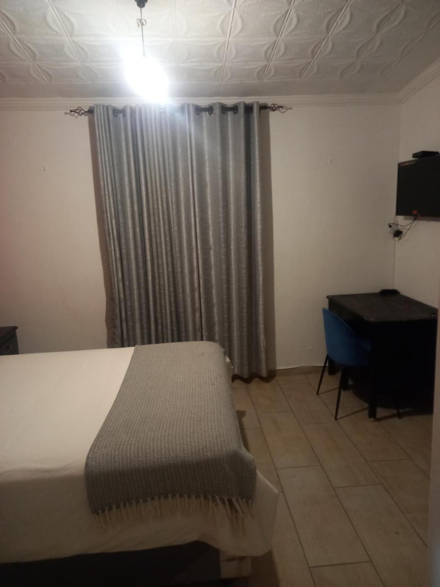Choice Backpackers Lodge Bulawayo Dış mekan fotoğraf