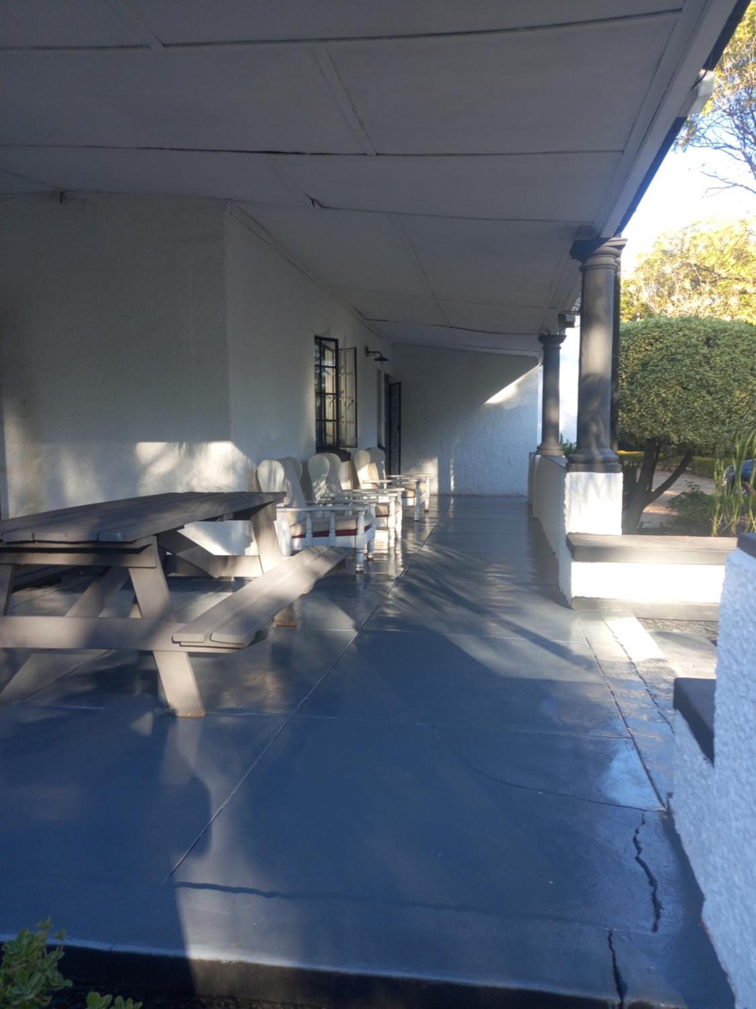 Choice Backpackers Lodge Bulawayo Dış mekan fotoğraf