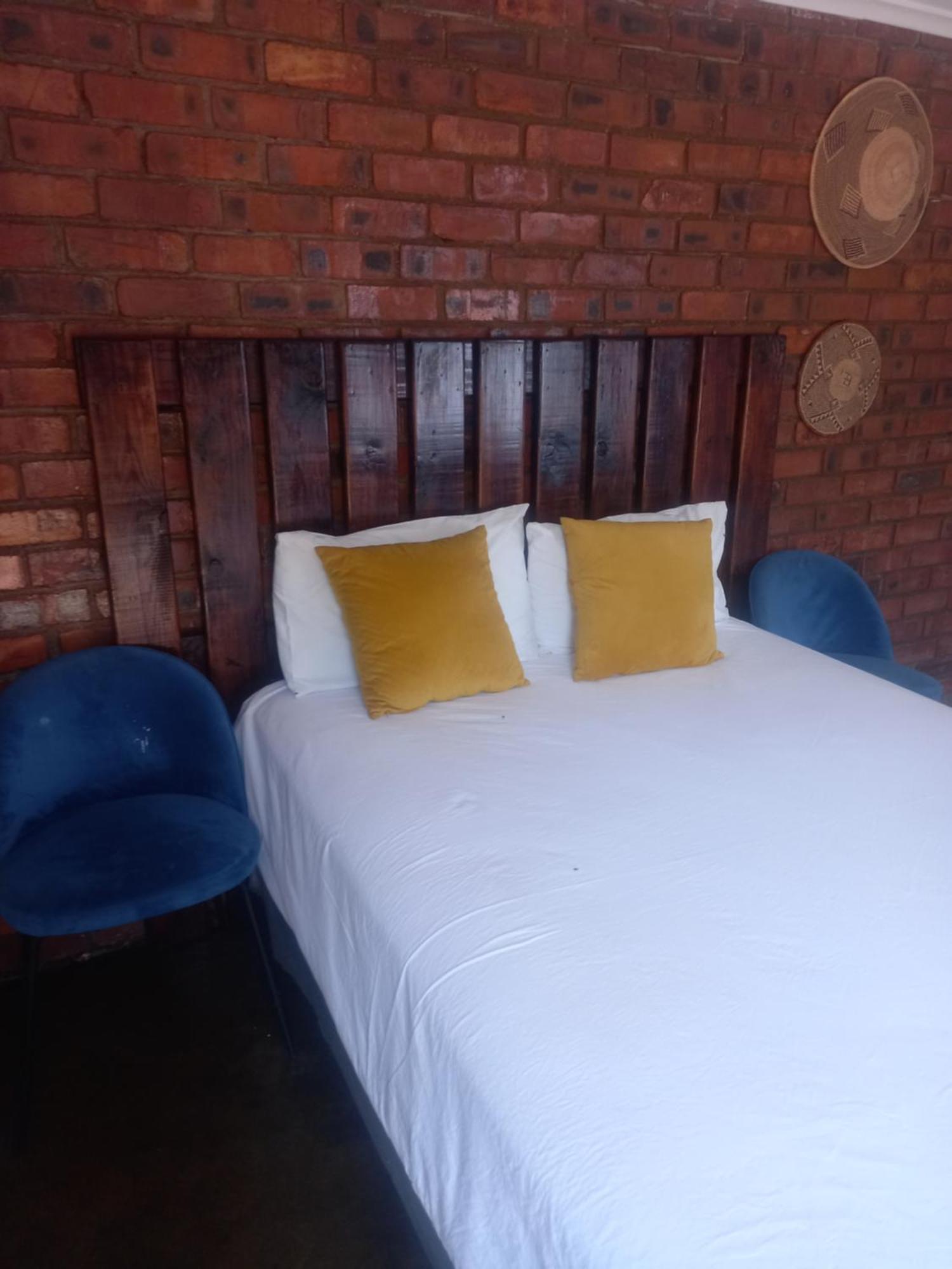 Choice Backpackers Lodge Bulawayo Dış mekan fotoğraf